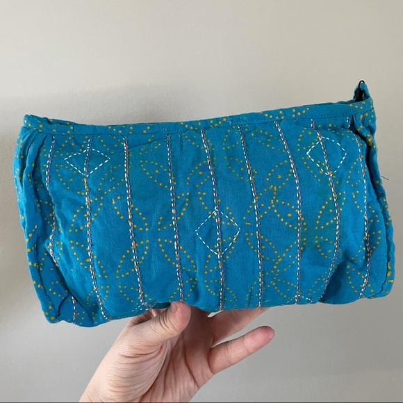 Fair Trade Zippered Organizer Bag - Picture 11 of 14